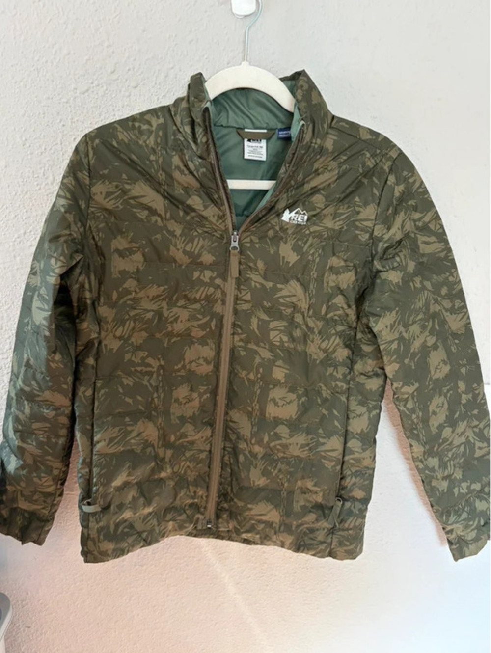 Youth REI Coop Green Pattern Puffer Jacket/Coat size L (14-16)